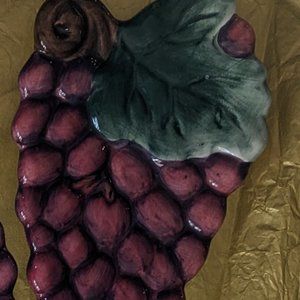 Spoon rest grape design